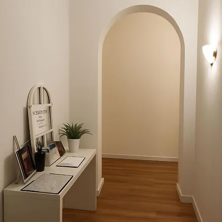 Es - Essential Solution&emotion Stories Bed & Breakfast Verona