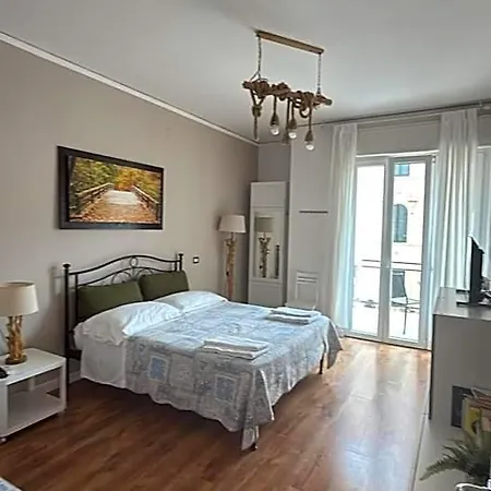 Es - Essential Solution&emotion Stories Bed & Breakfast *