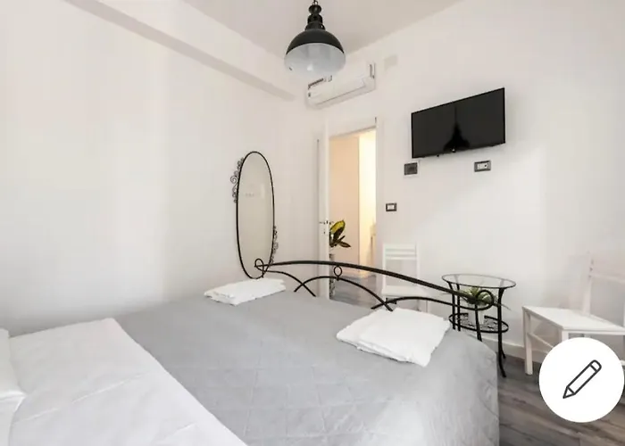 Es - Essential Solution & Emotion Stories