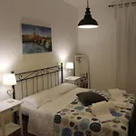 Nocleg ze śniadaniem Es - Essential Solution & Emotion Stories