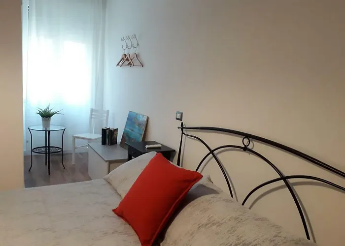 Es - Essential Solution & Emotion Stories Bed and breakfast